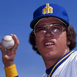 Mario Mendoza